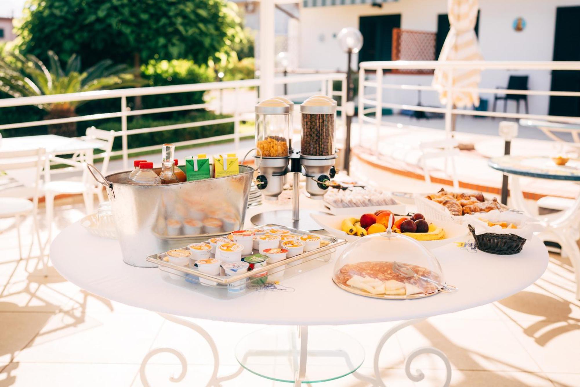 Villa Maredona Ascea Bagian luar foto